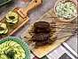 Zucchinisouvlaki med zucchinitzatziki