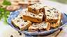 Blåbärsblondies med brynt smör och mandel