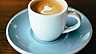 hemmakontor i koket - kaffe