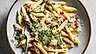 pasta med bacon och zucchini