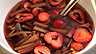 Rabarbersoppa med jordgubbar och vaniljkvarg