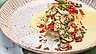 Stekt torsk med vitvinssås, bacon och svamp provencale